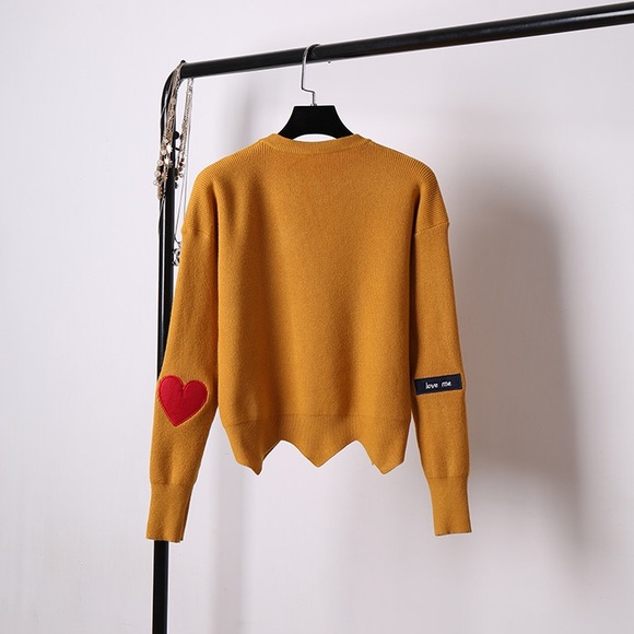 Sweaters - Round Neck Sweater
